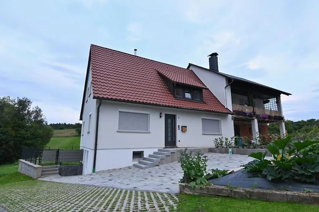Entspannung Und Erholung, Ferienwohnung Mit Traumhaftem Blick In Die Natur Oberaurach Apartment